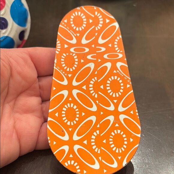 3 Colorful Polka dot metal Noise Makers - Picture 2 of 7